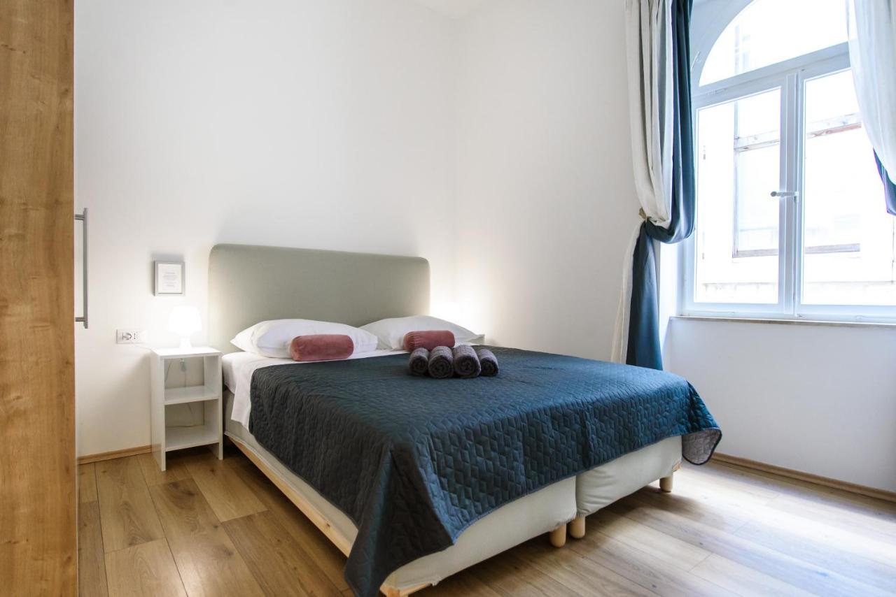 Street Buzz Old Town Apartment By Duhomes Dubrovnik Ngoại thất bức ảnh